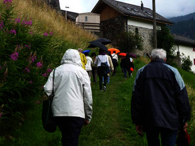 Sul sentiero verso Madrano per recarsi al concerto del duo Trovesi-Coscia