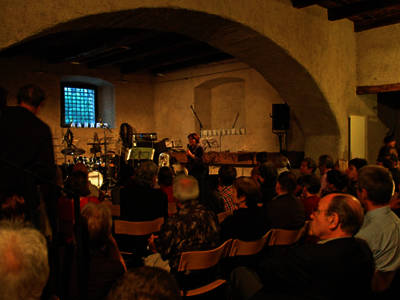 Francesca Pedrina illustra il programma comunitario al Dazio Grande di Rodi