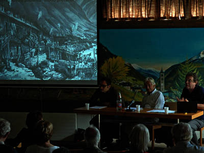 Un momento del dibattito con l’arch. Paolo Fumagalli, il geografo Gianpaolo Torricelli e il segretario del Progetto San Gottardo Marc Tischhauser